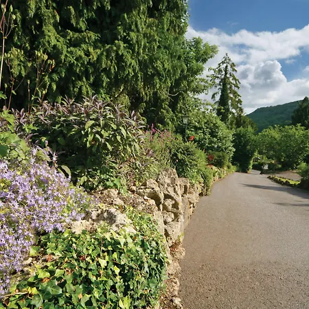 Best Western Limpley Stoke Hotel 
