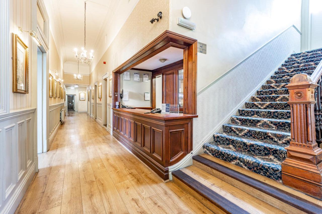 Hotel Western Limpley Stoke